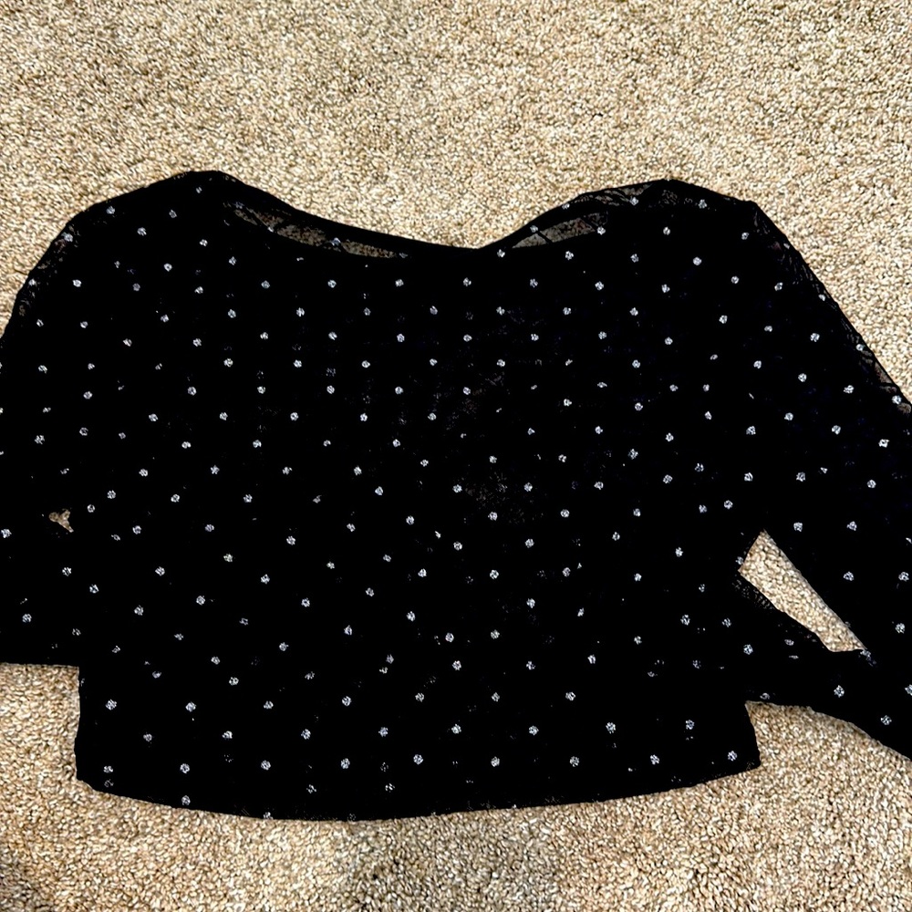 Mesh black top